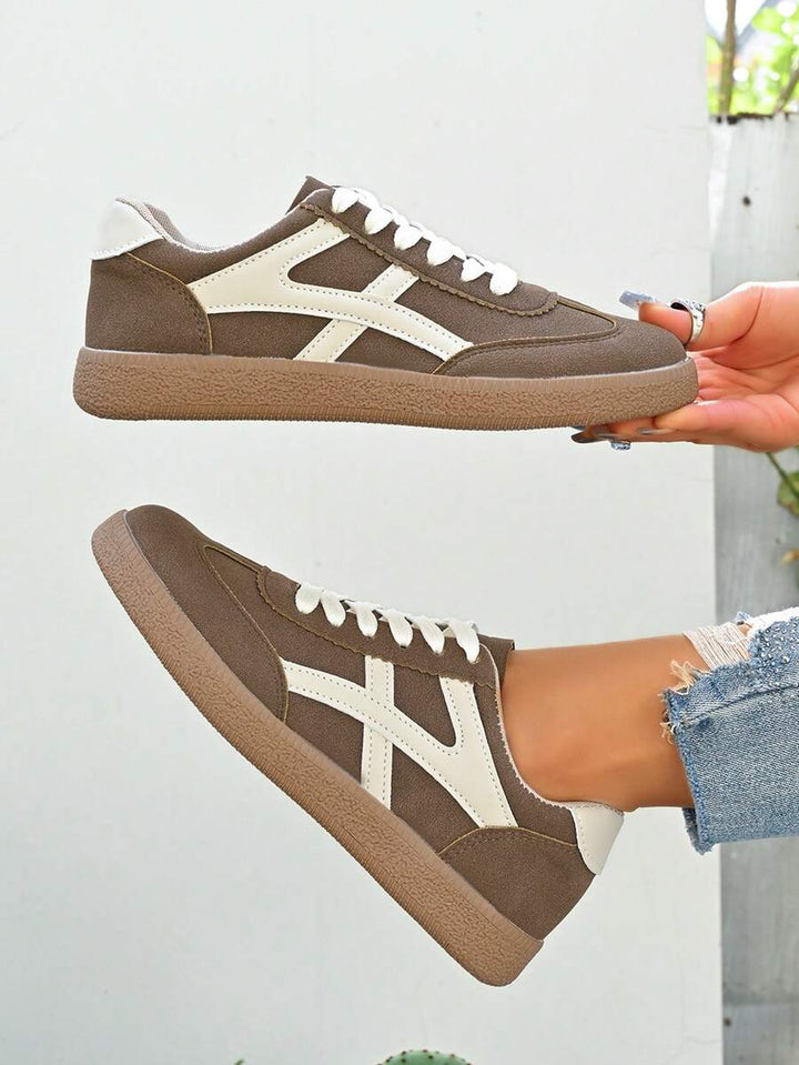 Langford Court Retro Sneakers