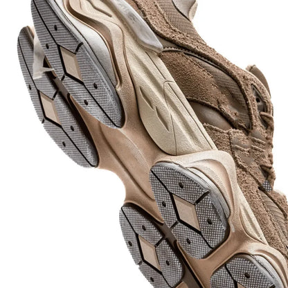 9060 Mushroom Timberwolf