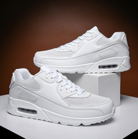Air Maxxi Sneakers