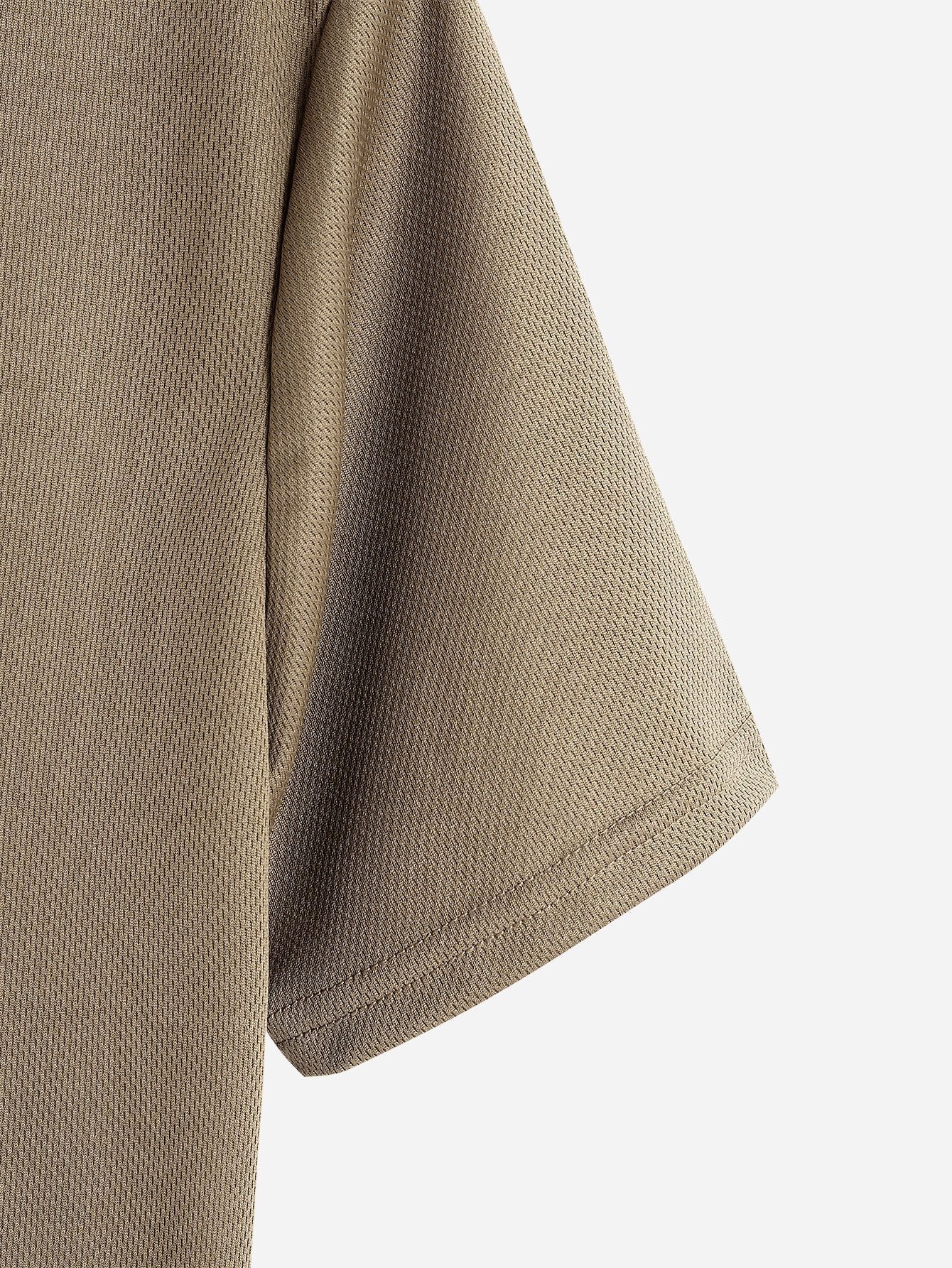 Muscle Fit Arc Hem Mesh T-shirt